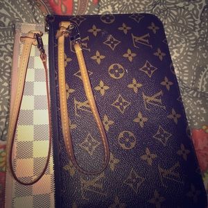 LOOKING FOR A NEW WRISTLET STRAP